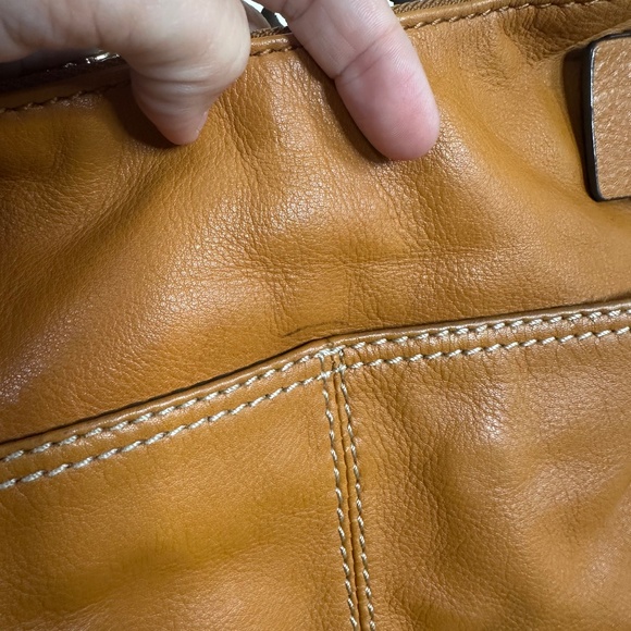 Michael Kors Camel Brown Buckle Crescent Moon Shaped Leather Shoulder Bag - Picture 4 of 9